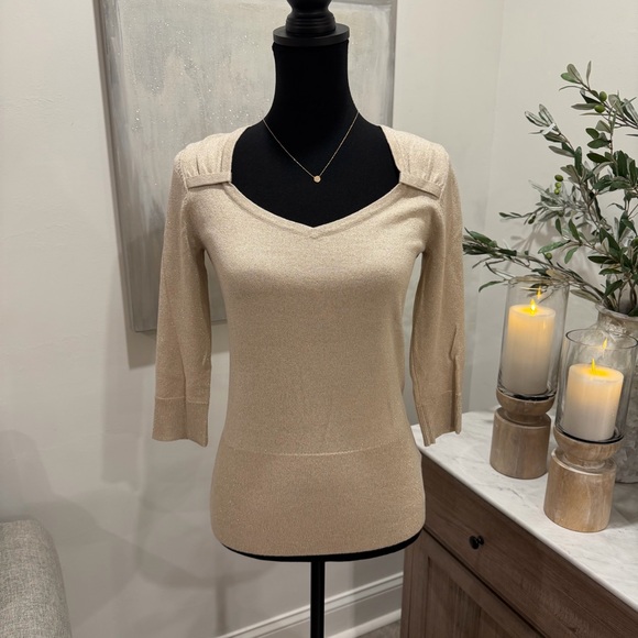 White House Black Market Sweaters - WHBM Women's Metallic Gold Shimmer Sweetheart Neck 3/4 Sleeve Knit Top Size S